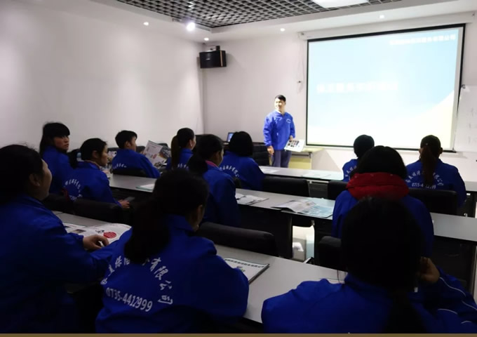专业清洗招牌桂阳专注于清洗保洁公司